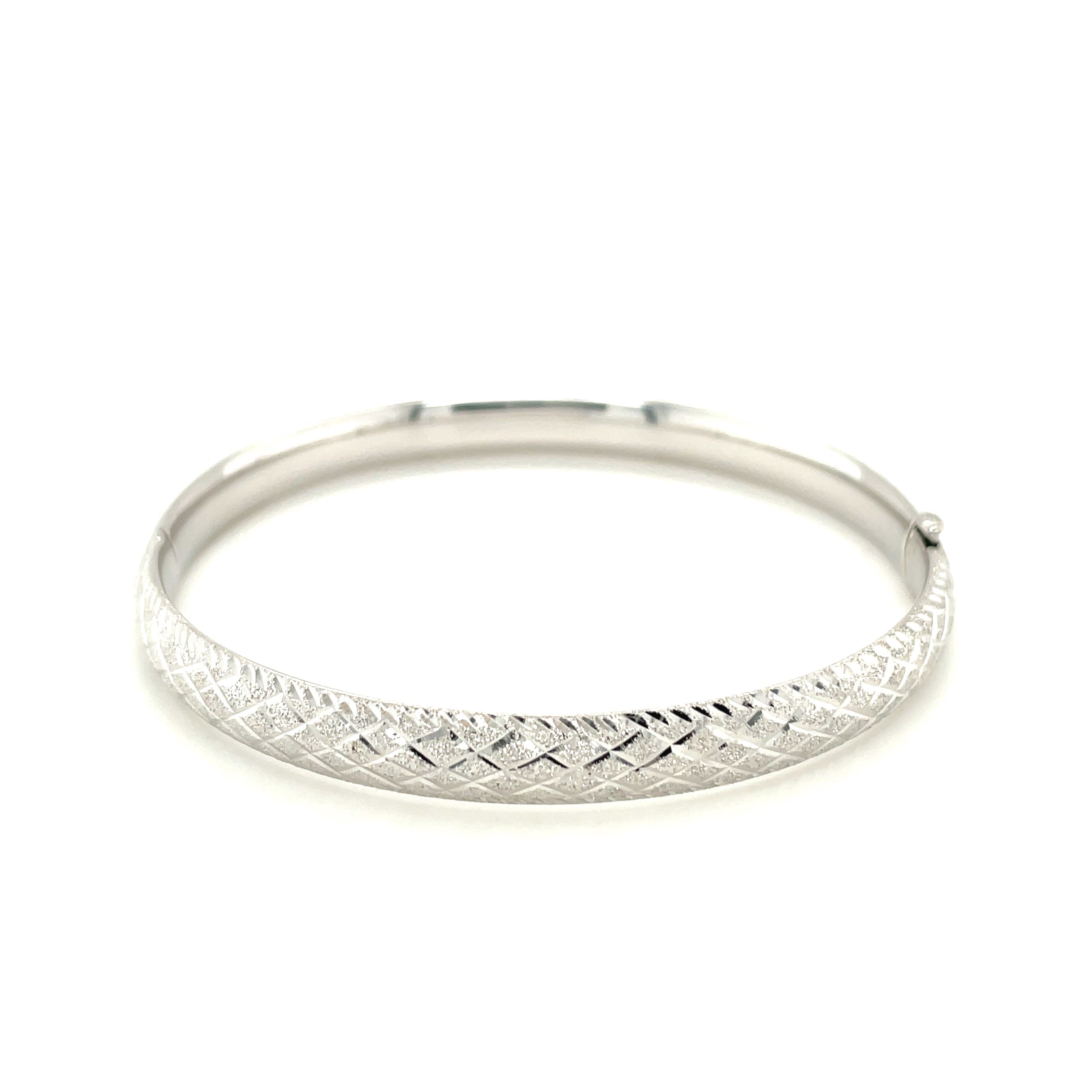 14k White Gold Diamond Carved Bangle (6.00 mm) - Peelerie
